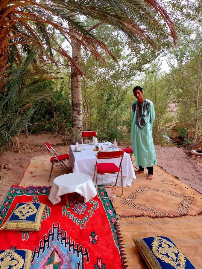 Auberge Restaurant Tissili " Oasis De Fint" Экстерьер фото