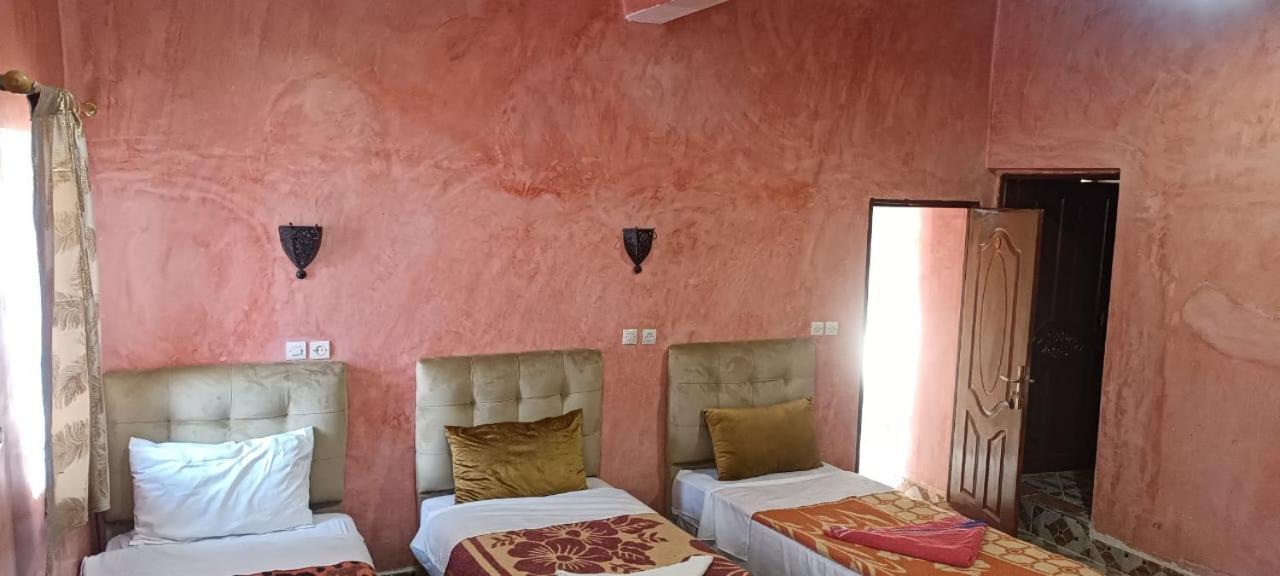 Auberge Restaurant Tissili " Oasis De Fint" Экстерьер фото