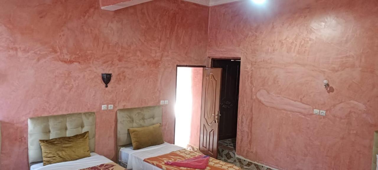 Auberge Restaurant Tissili " Oasis De Fint" Экстерьер фото