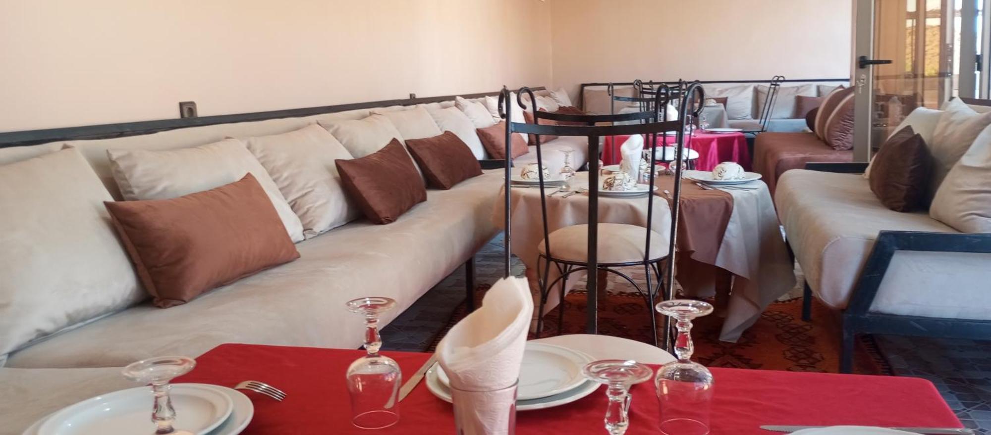 Auberge Restaurant Tissili " Oasis De Fint" Экстерьер фото